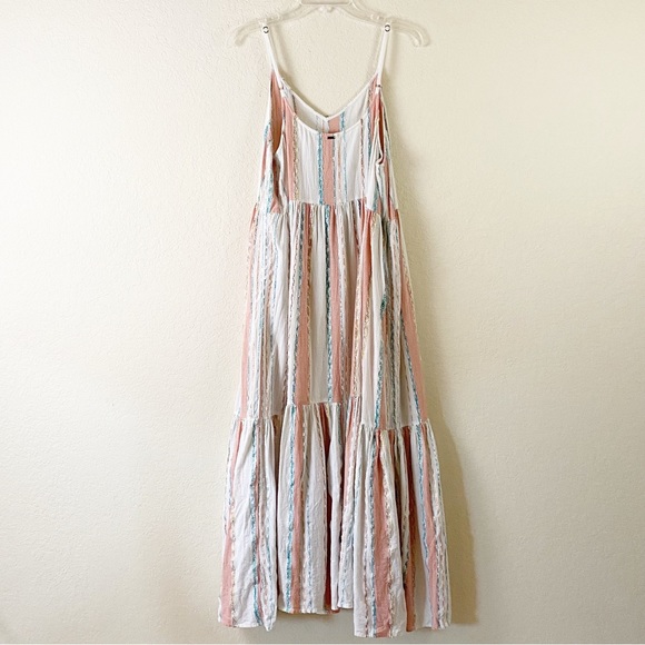 O’Neill Tiered Maxi Dress - Picture 2 of 6